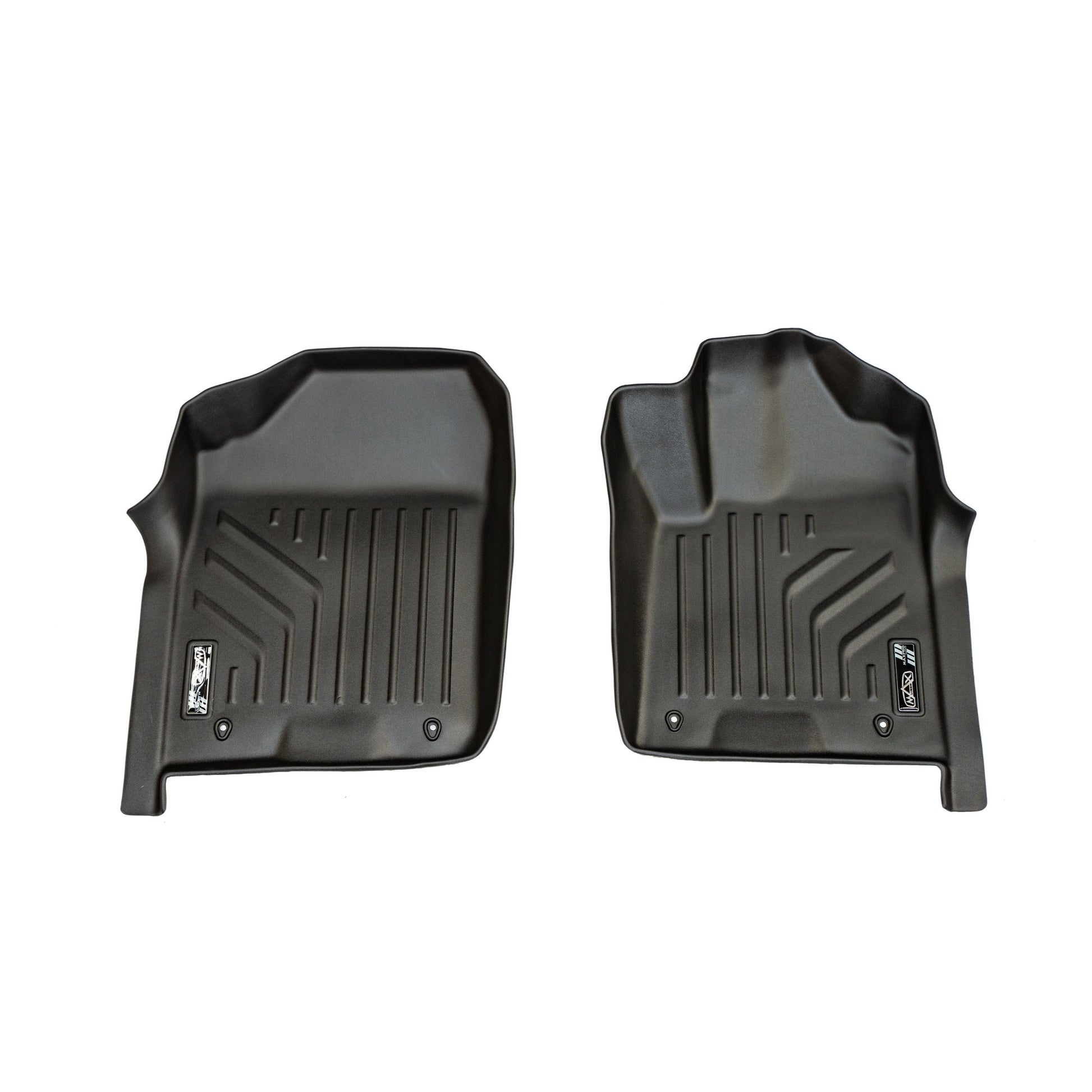 Nissan Patrol Y62 2020 + MaxPro Floor Mats